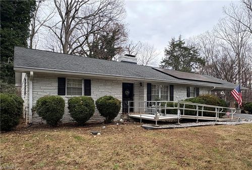 5441 Belle Ave, Winston-Salem, NC, 27105-9696 | Card Image