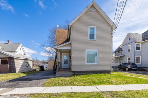 11 Hallenbeck Ave, Geneva, NY, 14456-1918 | Card Image