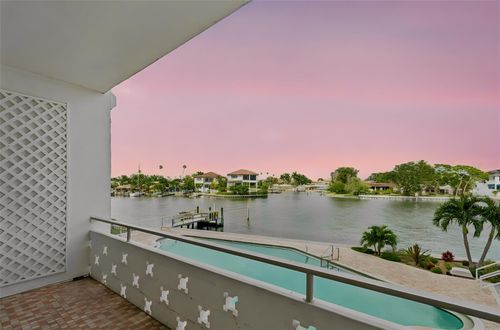 2e-1365 Snell Isle Blvd Ne, ST PETERSBURG, FL, 33704-2401 | Card Image