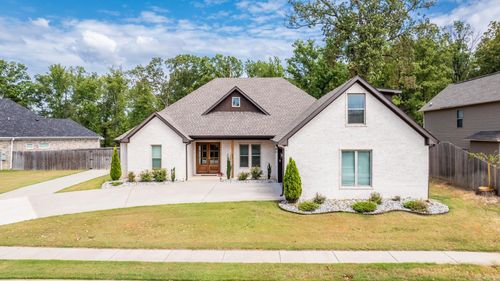 834 Grand Teton Drive, Benton, AR, 72019 | Card Image