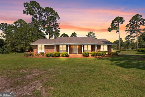 821 Harvey St, Millen, GA, 30442-2004 | Card Image
