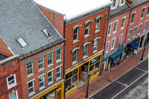56 Market St, Portsmouth, NH, 03801-3705 | Card Image
