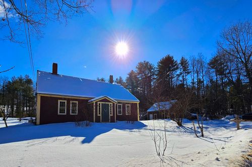 18 Gordon Hill Rd, New Hampton, NH, 03256-4404 | Card Image