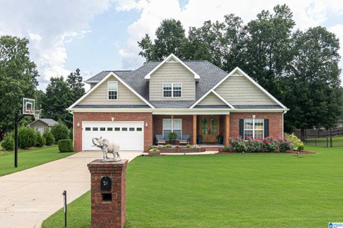 43 Faulkner Dr, ANNISTON, AL, 36207-8619 | Card Image