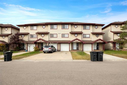7-220 Swanson Cres, Fort Mcmurray, AB, T9K2W5 | Card Image