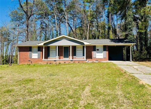 6740 Brookwood Cir, Jonesboro, GA, 30236-1338 | Card Image