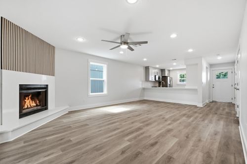 11-11 Court Dr, Destin, FL, 32541-2107 | Card Image