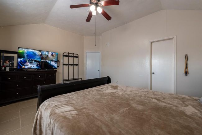 12718 Saibaba Dr, House other with 4 bedrooms, 2 bathrooms and null parking in Houston TX | Image 15