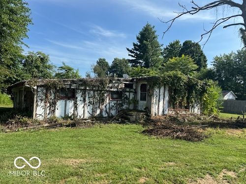 307 Henley Ave, Carthage, IN, 46115-9624 | Card Image