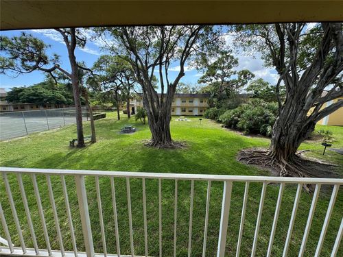 apt-623-5180 Ne 6th Ave, Oakland Park, FL, 33334-3378 | Card Image