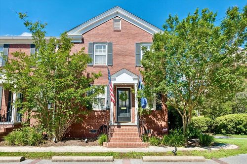 4-301 Broad St, Charleston, SC, 29401-1840 | Card Image