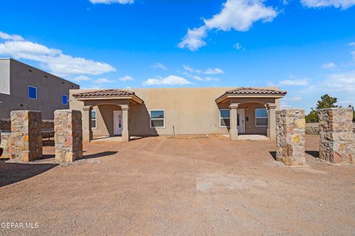 14981 Vechot Dr, El Paso, TX, 79938-8395 | Card Image