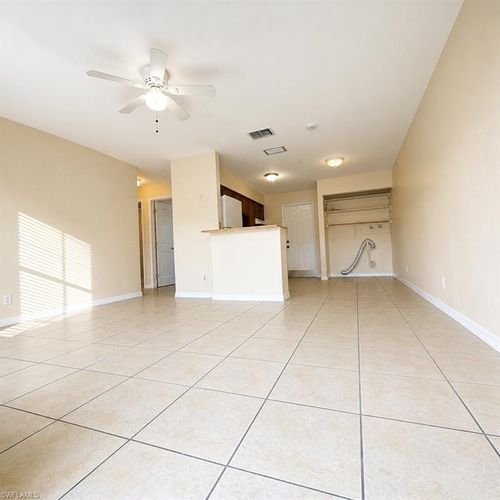 5649 6th Ave, FORT MYERS, FL, 33907-2928 | Card Image