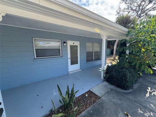 b-215 Park Blvd S, VENICE, FL, 34285-2128 | Card Image