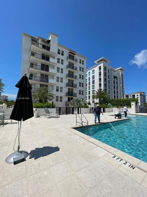 apt-809-4100 Salzedo St, Coral Gables, FL, 33146-1747 | Card Image