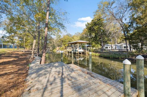 2015 W Hewett Rd, Santa Rosa Beach, FL, 32459-3331 | Card Image