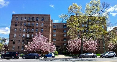 5g-2209 Knapp St, Brooklyn, NY, 11229-5706 | Card Image