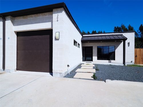 b-306 Easy St, Corpus Christi, TX, 78418-3178 | Card Image