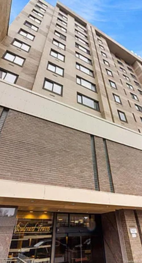 7e-119 Union Tpke, Forest Hills, NY, 11375-6144 | Card Image