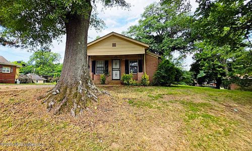 468 Park Street, Hernando, MS, 38632 | Card Image