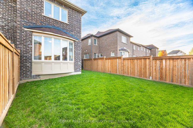 69 Phyllis Dr, House attached with 4 bedrooms, 3 bathrooms and 2 parking in Caledon ON | Image 27