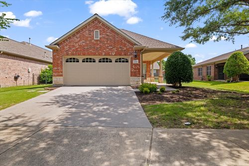 626 Oakland Hills Ln, Frisco, TX, 75036-2928 | Card Image