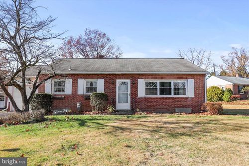 1777 San Gabriel Dr, YORK, PA, 17406-1814 | Card Image