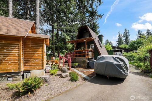 8011 175th Ave Sw, Longbranch, WA, 98351-9516 | Card Image