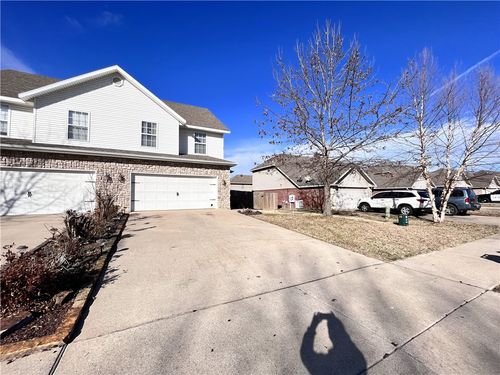 3100 Sw Windrift Ave, Bentonville, AR, 72713-8475 | Card Image