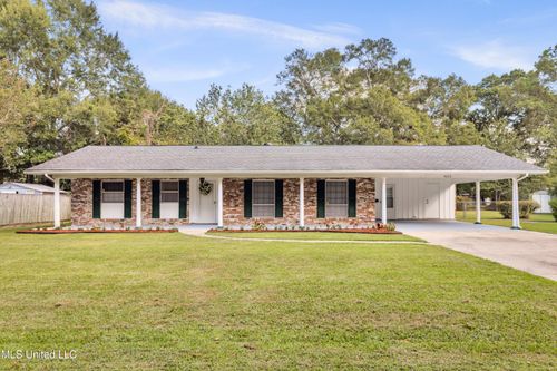 1003 Union School Rd, Picayune, MS, 39466-4962 | Card Image