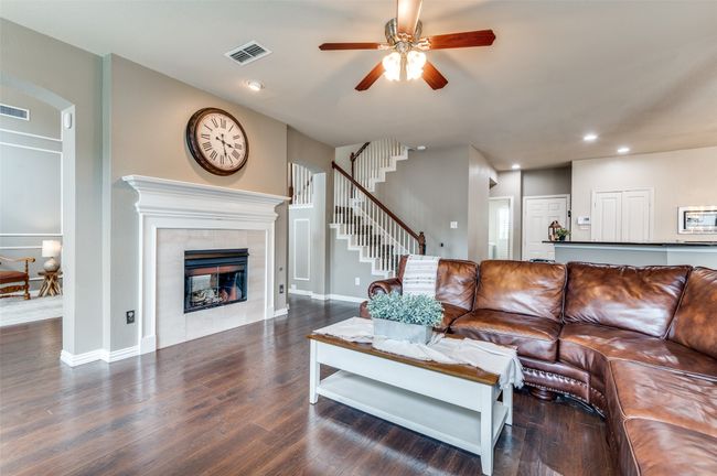 2804 Stonehurst Dr, House other with 4 bedrooms, 4 bathrooms and null parking in Grapevine TX | Image 9