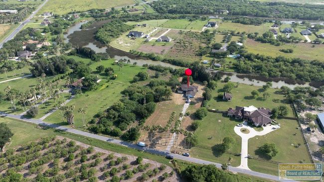 108 Palma Ln, House other with 3 bedrooms, 3 bathrooms and 2 parking in Bayview TX | Image 30