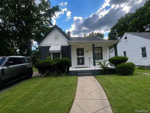 18461 Stout St, Detroit, MI, 48219-3401 | Card Image