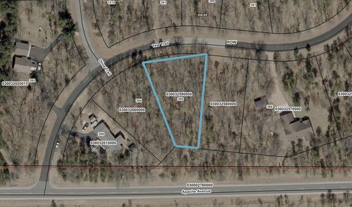 390 Yew Trl, Nekoosa, WI, 54457-8058 | Card Image
