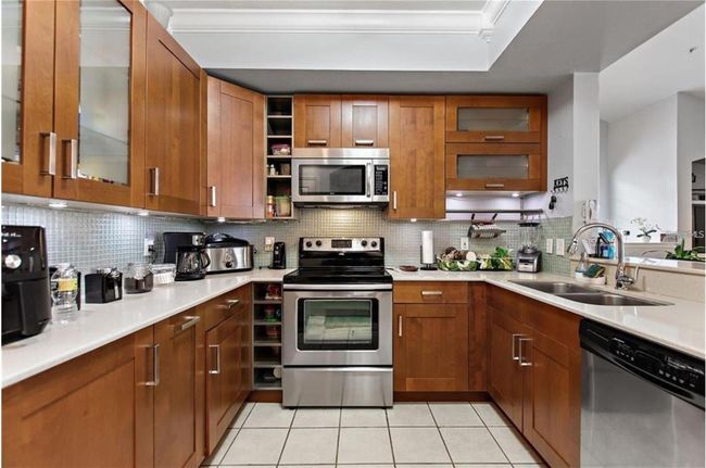 APT-101 - 2045 Erving Cir, Condo with 2 bedrooms, 2 bathrooms and null parking in OCOEE FL | Image 5