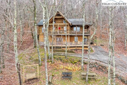 3043 Junaluska Rd, Boone, NC, 28607-7563 | Card Image