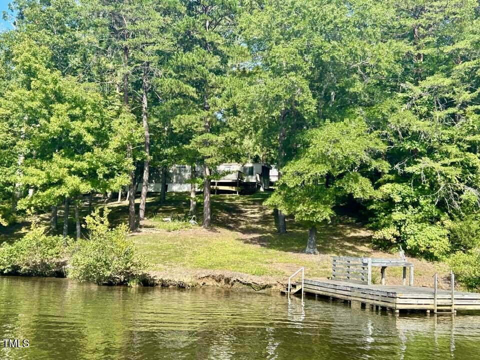 Hideaway Ln, Leasburg, NC 27291