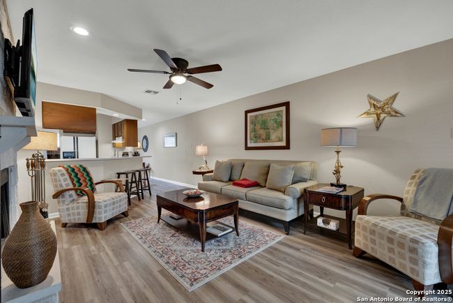 APT-6 - 1256 Cougar Dr, Condo with 2 bedrooms, 2 bathrooms and null parking in Canyon Lake TX | Image 23