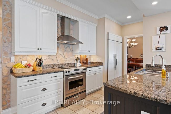 3909 Stone Point Rd, House other with 4 bedrooms, 4 bathrooms and 10 parking in Inverary ON | Image 34