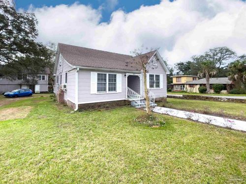 2615 W Jackson St, Pensacola, FL, 32505-7558 | Card Image