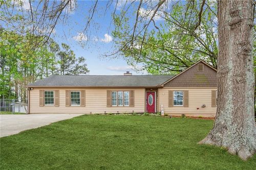 140 Apple Valley Dr, Woodstock, GA, 30188-4416 | Card Image