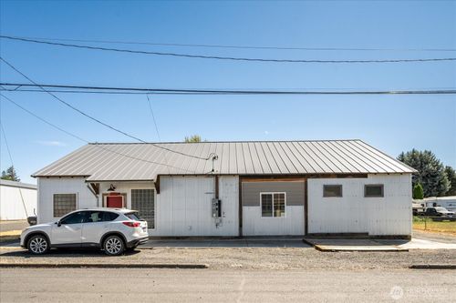 432 E 7th St, Waitsburg, WA, 99361-9781 | Card Image