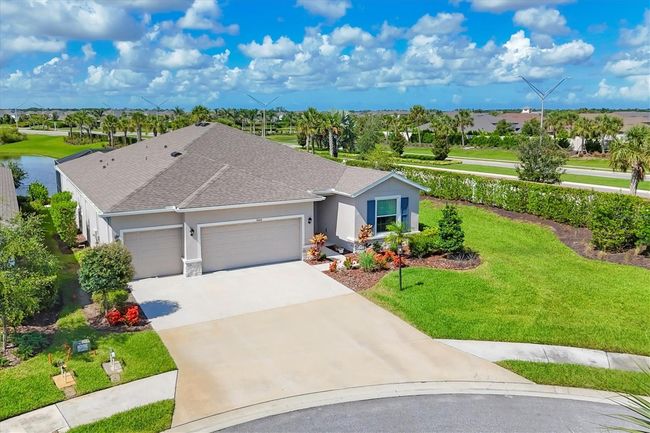 16606 Barnwood Place, House other with 4 bedrooms, 3 bathrooms and null parking in Lakewood Ranch FL | Image 5
