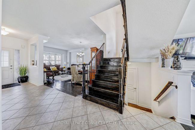 936 Langford St, House other with 5 bedrooms, 4 bathrooms and 4 parking in Oshawa ON | Image 17