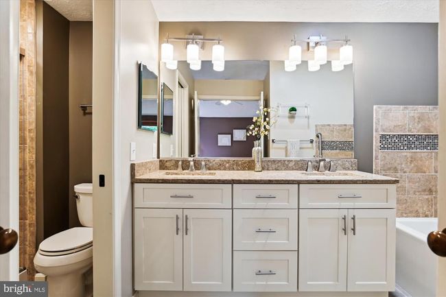 6202 Black Cherry Cir, House other with 4 bedrooms, 3 bathrooms and null parking in COLUMBIA MD | Image 37
