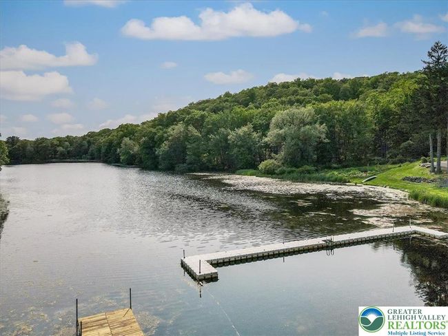 5015 Woodbridge Dr E, House other with 3 bedrooms, 2 bathrooms and null parking in Bushkill PA | Image 27
