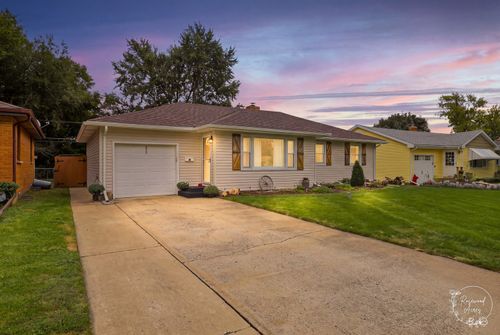 272 Belmont Ave, Bourbonnais, IL, 60914-2056 | Card Image