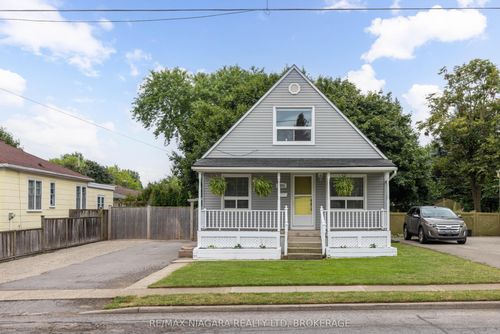 6000 Keith St, Niagara Falls, ON, L2J1K2 | Card Image
