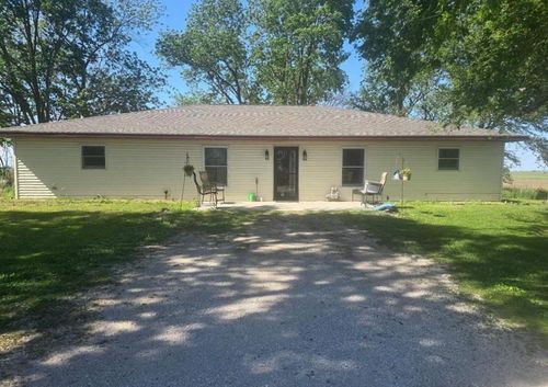 2685 Roosevelt Avenue, Badger, IA, 50516 | Card Image