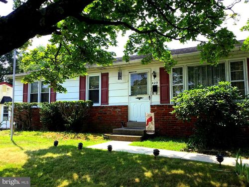 429 W Monument Ave, HATBORO, PA, 19040-3133 | Card Image